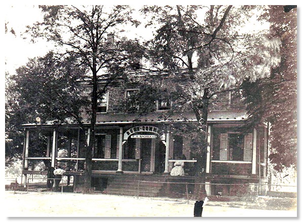 Ross Common Manor
